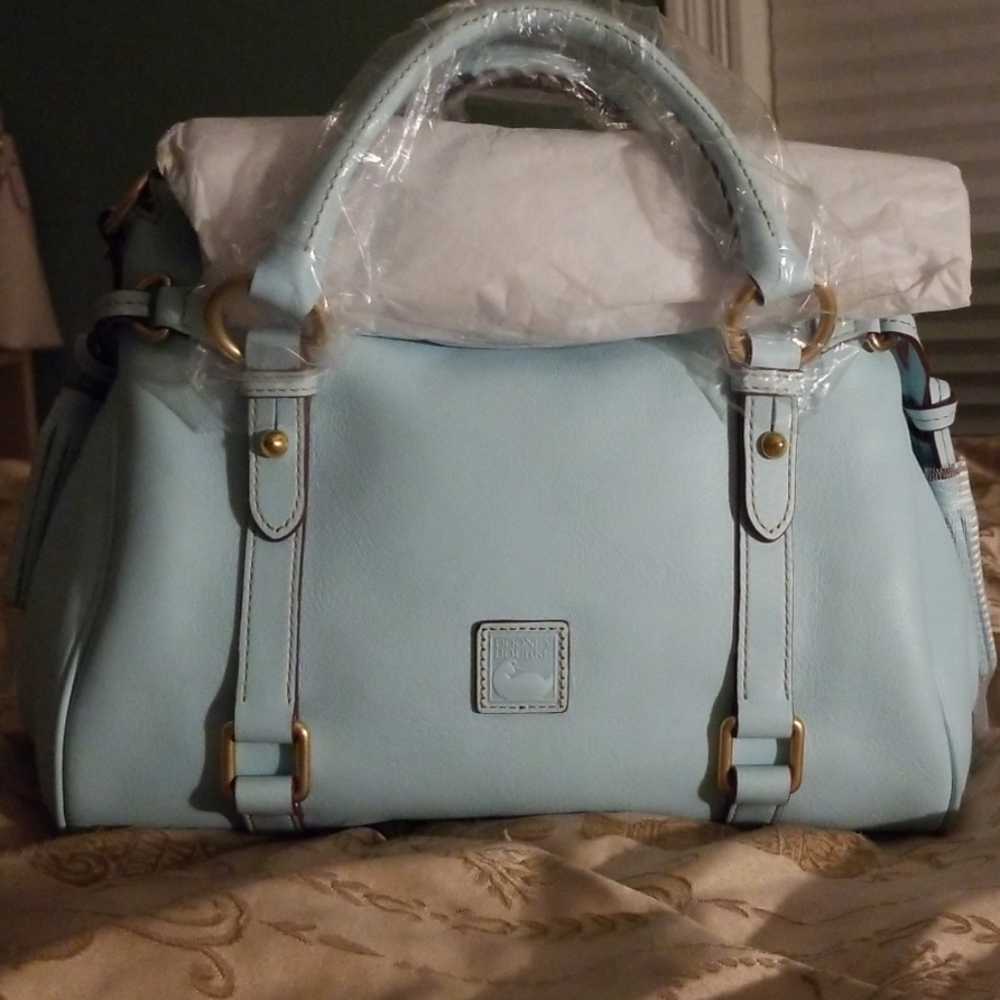 Dooney and Bourke small florentine satchel in pale